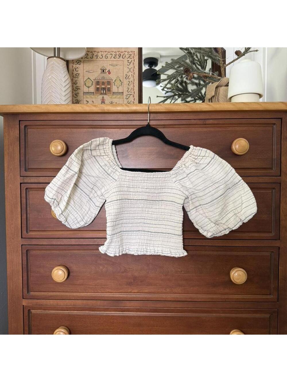 1.STATE Women's Crop-top
